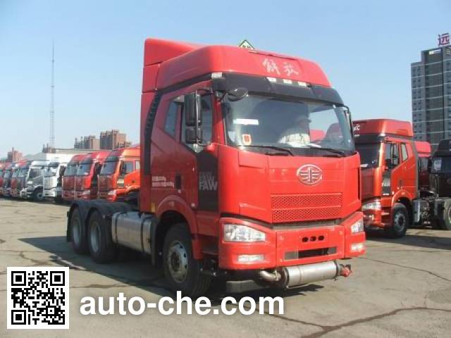 Седельный тягач для перевозки опасных грузов FAW Jiefang CA4250P66K2T1E5Z