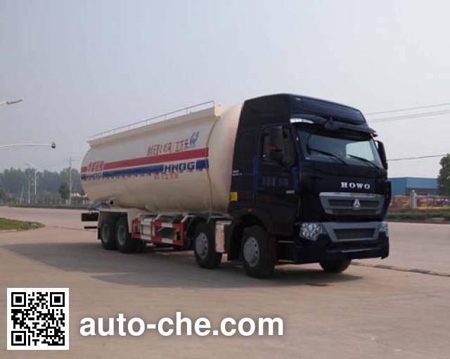 Автоцистерна для порошковых грузов низкой плотности Sinotruk Huawin SGZ5311GFLZZ4H