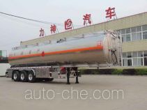 Полуприцеп цистерна алюминиевая для нефтепродуктов Xingshi SLS9407GYYB